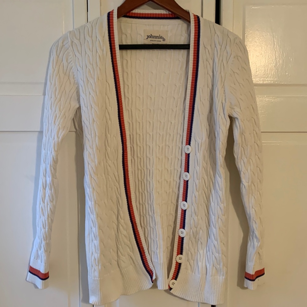 Jhonnie B sweater
